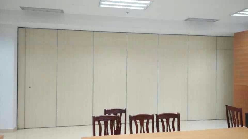 Custom Banquet Hall Soundproof Partition Wall , Folding Room Partitions