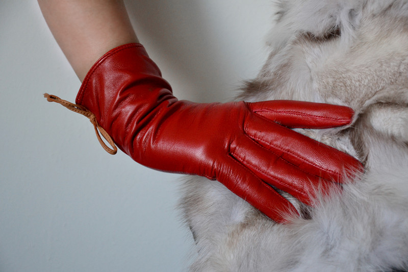 Leather Womens Waterproof Gloves , Sheepskin Womens Leather Dress Gloves