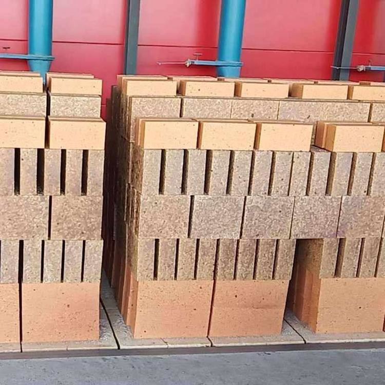 2.65g/cm3 Bulk Density Henan Hongtai Silica Mullite Brick for Cement Kiln Cooling Zone