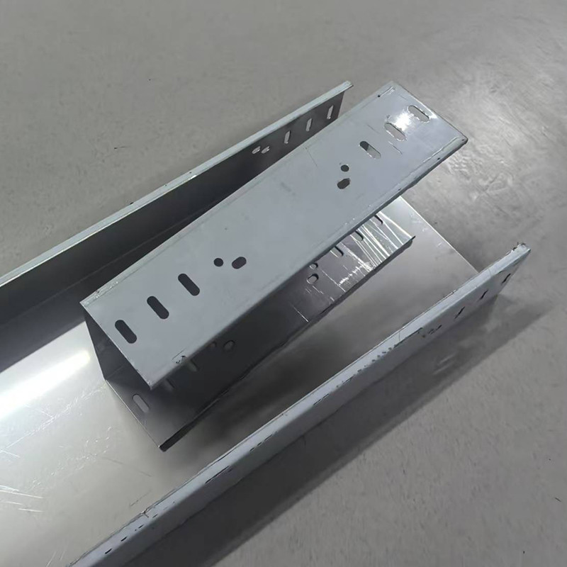 50mm-1000mm Cable Tray Height Alloy Steel Wire Troughs Metal With Non Combustible Fire Resistance