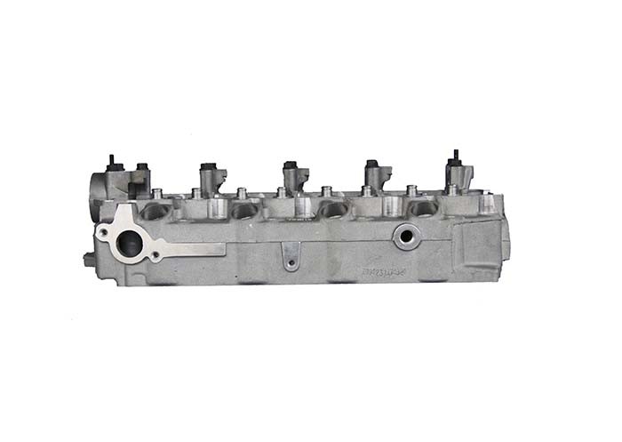 HYUNDAI 4D56 4D56T Diesel Engine Cylinder Head 2210042700 22100-42700