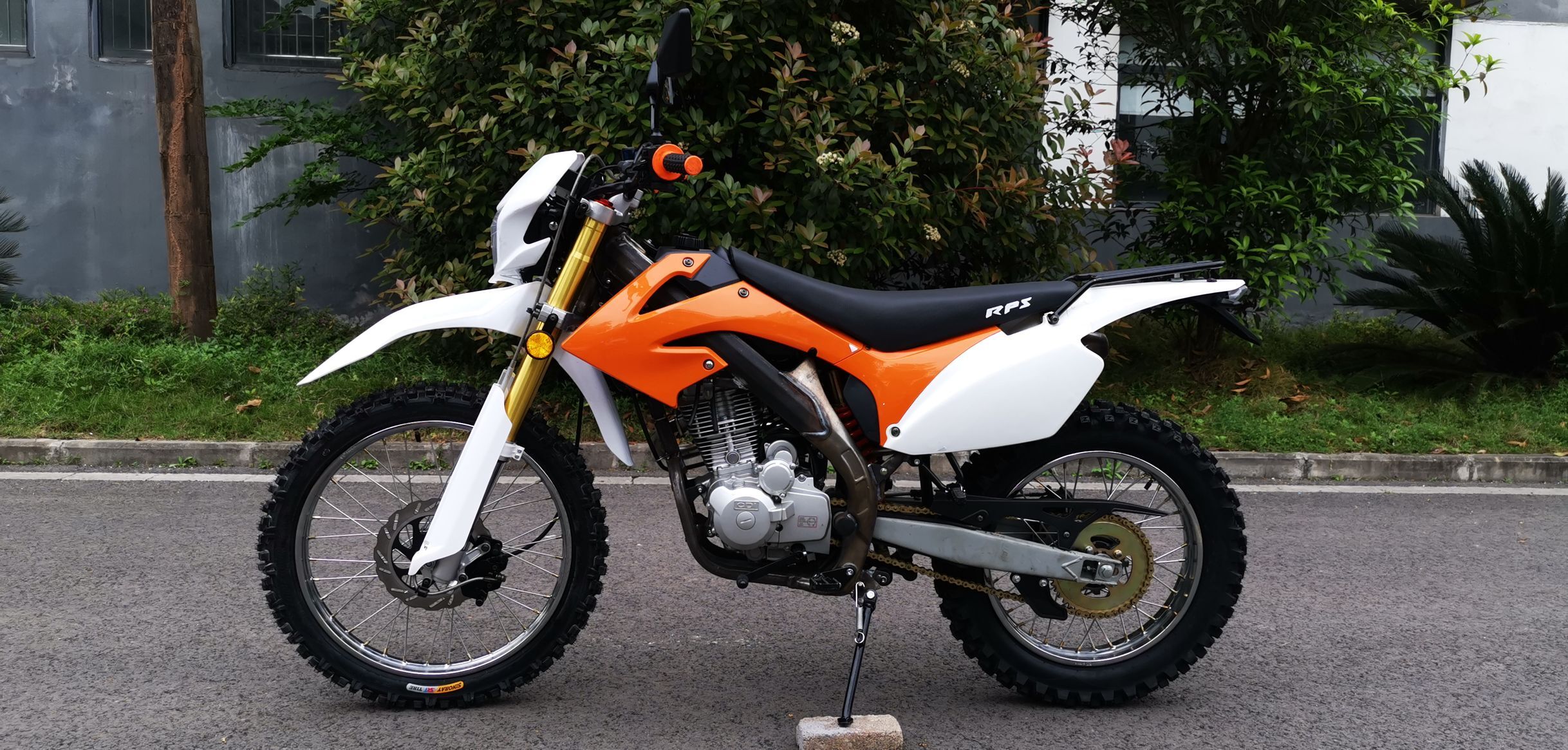 ZS Engine 250cc 300cc 450cc Dirt Bike Motorcycle 200W - 350W Power