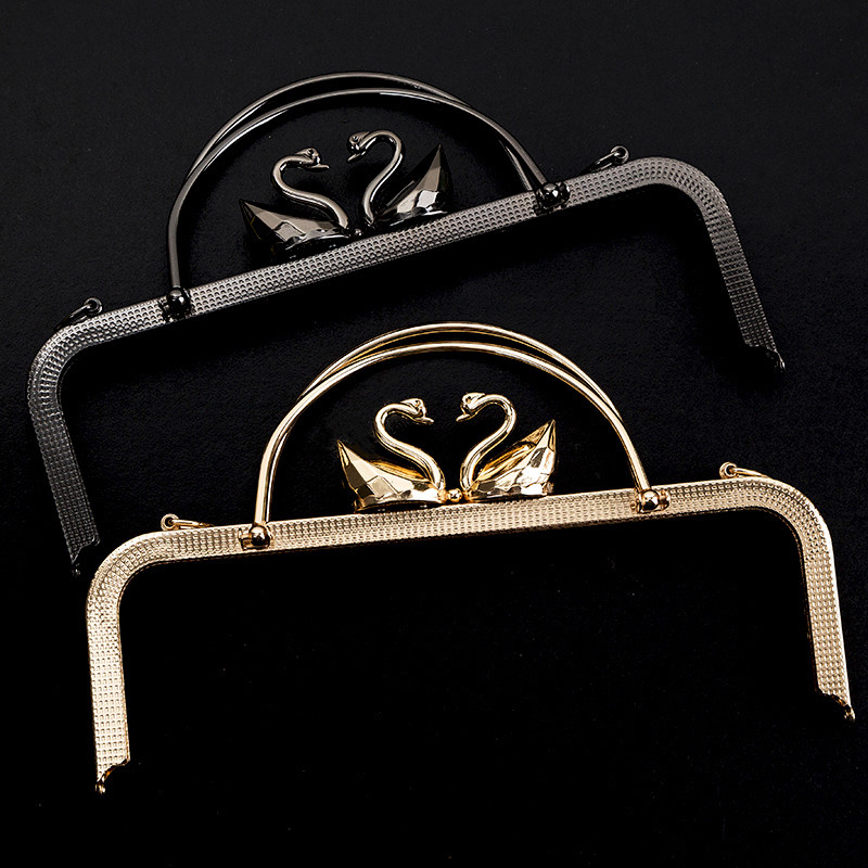 20.5cm Zinc Alloy Two Handle Handbag Frame For Masquerade