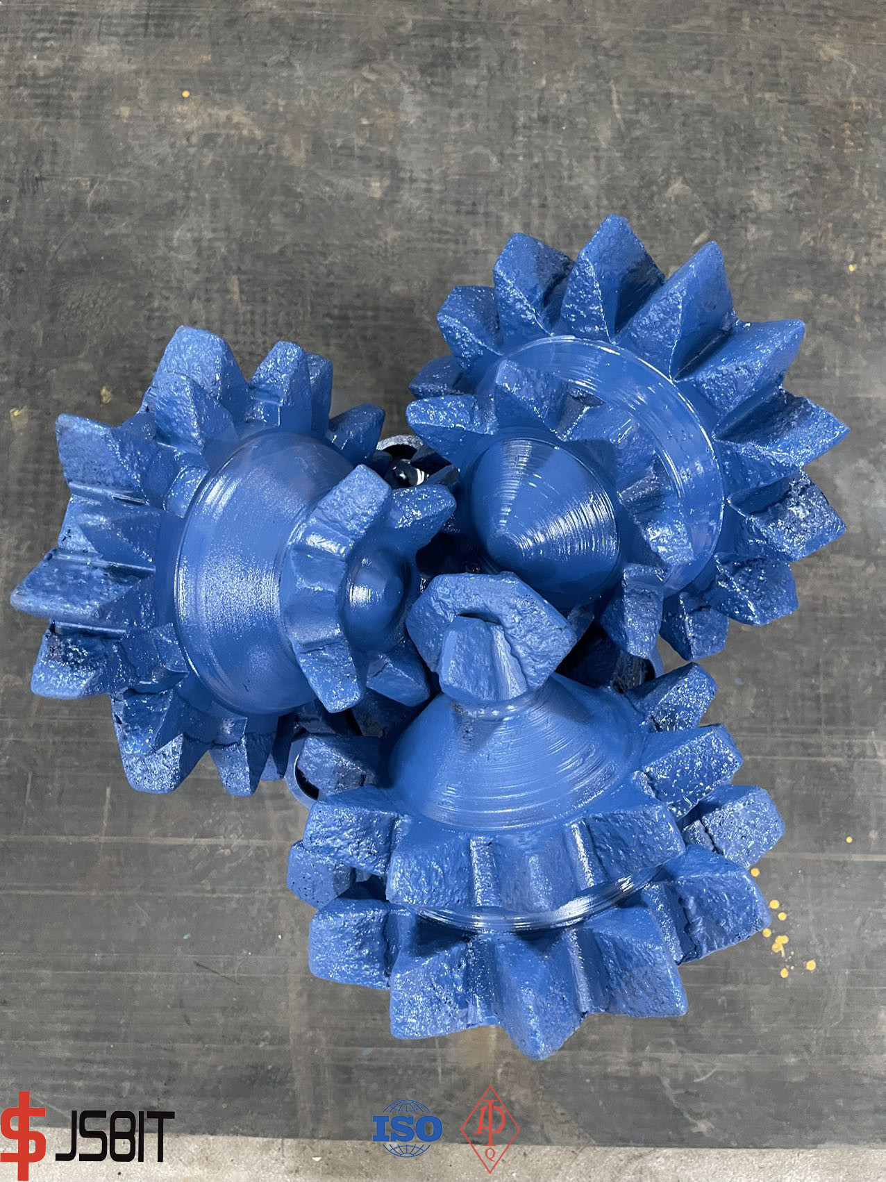 19 Inch Steel Tooth Tricone Bit High Manganese Steel For Clay
