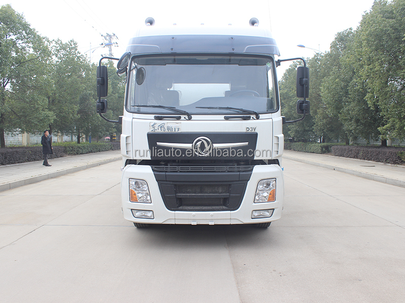 Dongfeng Three Axle Chemical Tanker Truck Common Liquid Transport Vehicle