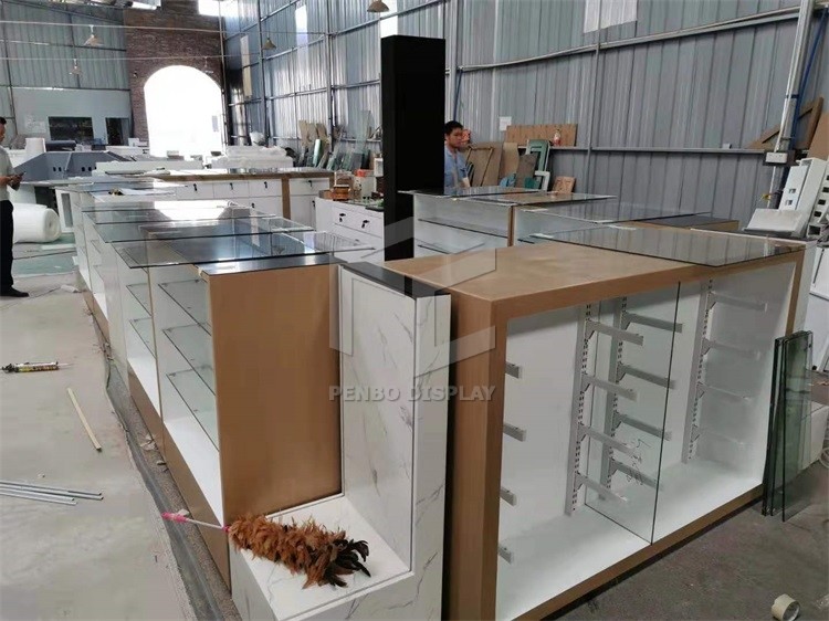 20mm MDF Mobile Phone Display Showcase 3pcs Storages Tempered Glass Top