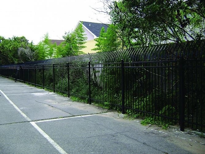 Decorative Garden 1.5m Stainless Steel Fence With Anti Theft Screws