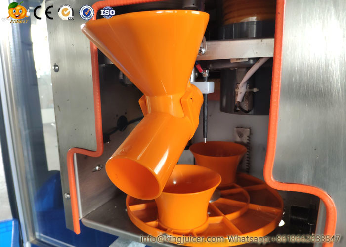 Durable Orange Juice Vending Machine For Supermarket , Fruit Juice Vending Machine