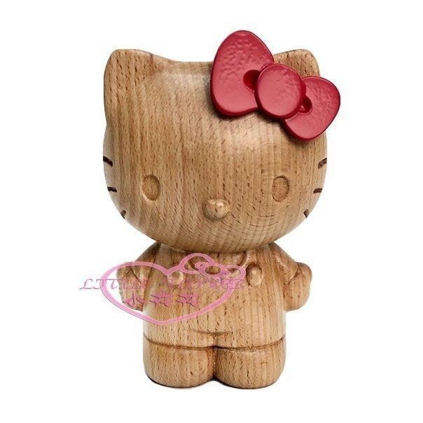Odorless Fine Natural Wood Art Sculptures Collectible Cartoon Character Design