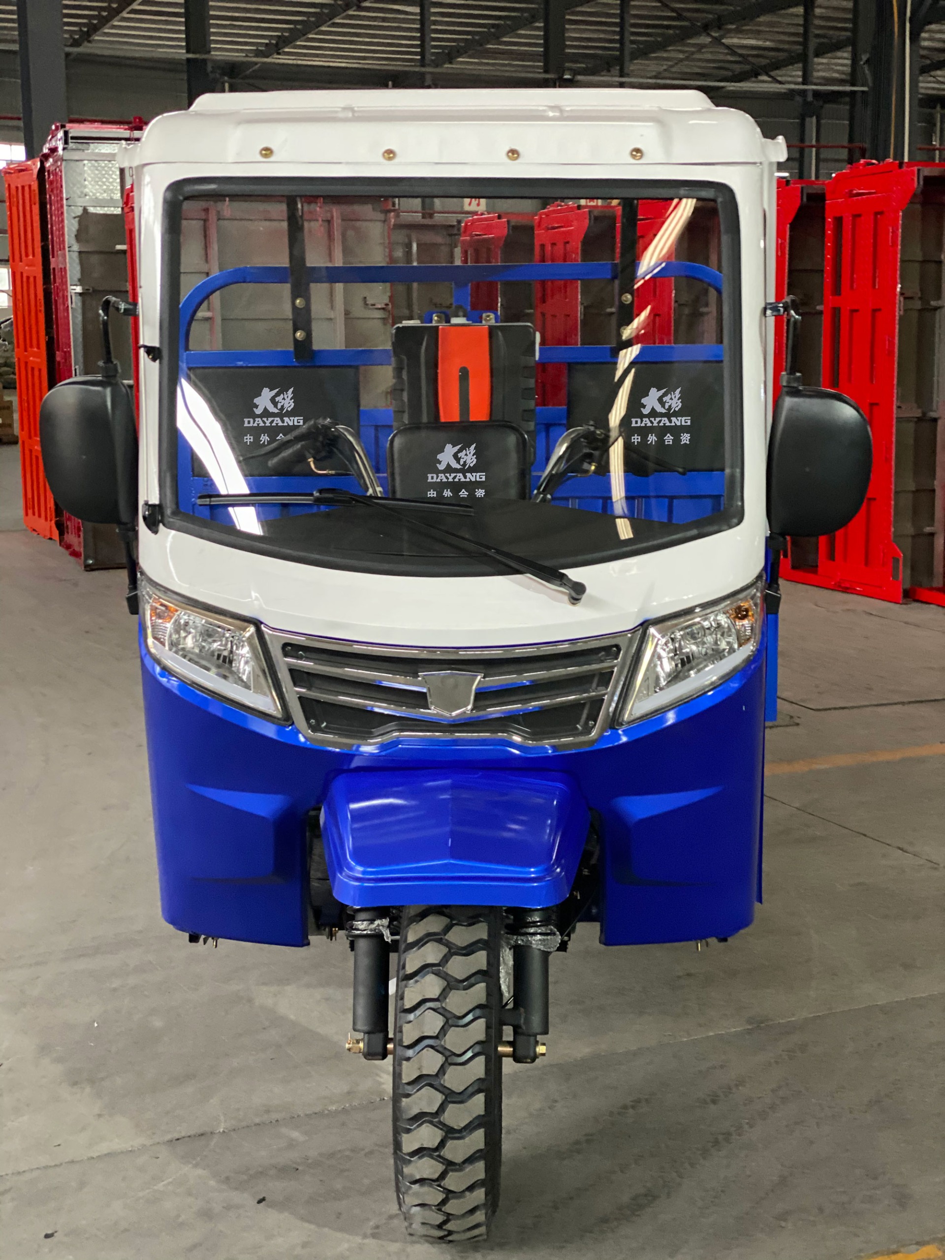 12V Semi Cabin power Passenger And Cargo Gasoline Trike for Cargo Transportation