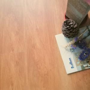 Customized Waterproof SPC Vinyl Flooring Interlock Floor and Click Lock