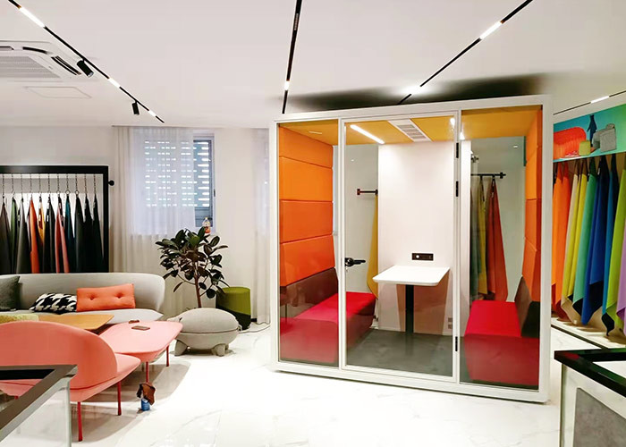 Big Size Silent Office Meeting Booth Sound Proof For More Than 4 Person