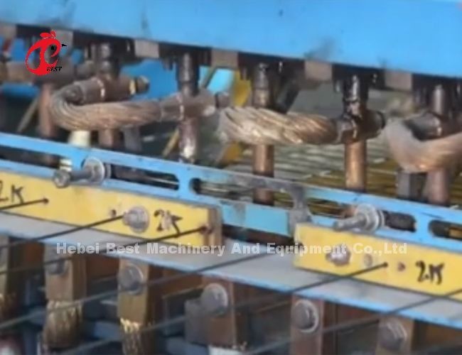 Hot Galvanized Automatic 160 Chickens A Type Layer Cage Adela