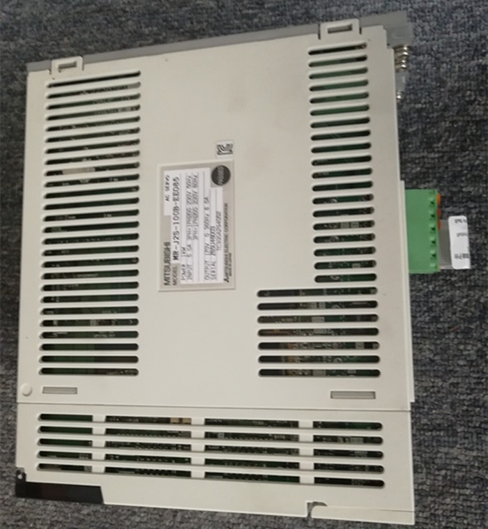 SMT PANASERT CM402 Y AXIS DRIVE, MR-J2S-100B-EE085 / KXFP6GB0A00