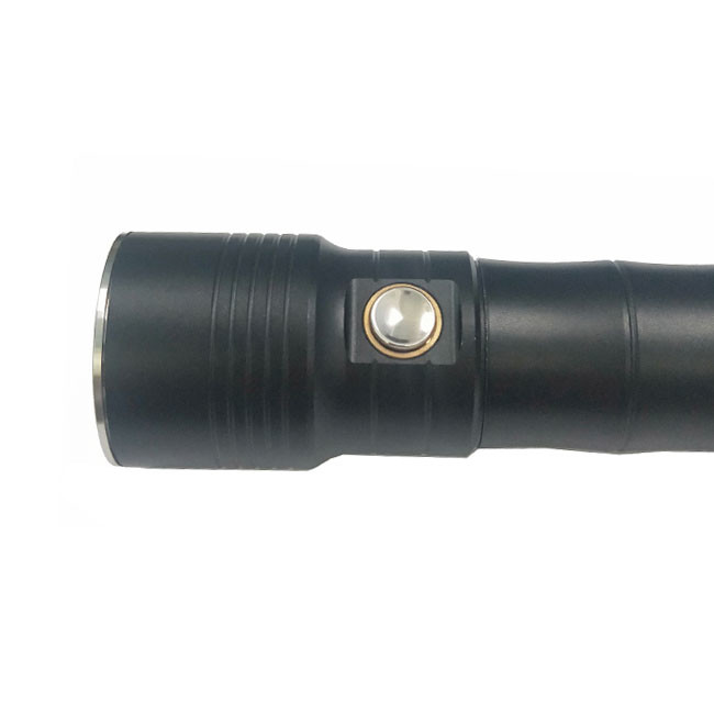 10W 960 Lumem Rechargeable LED Flashlight 3500mAh 26650 Rechargeable Battery