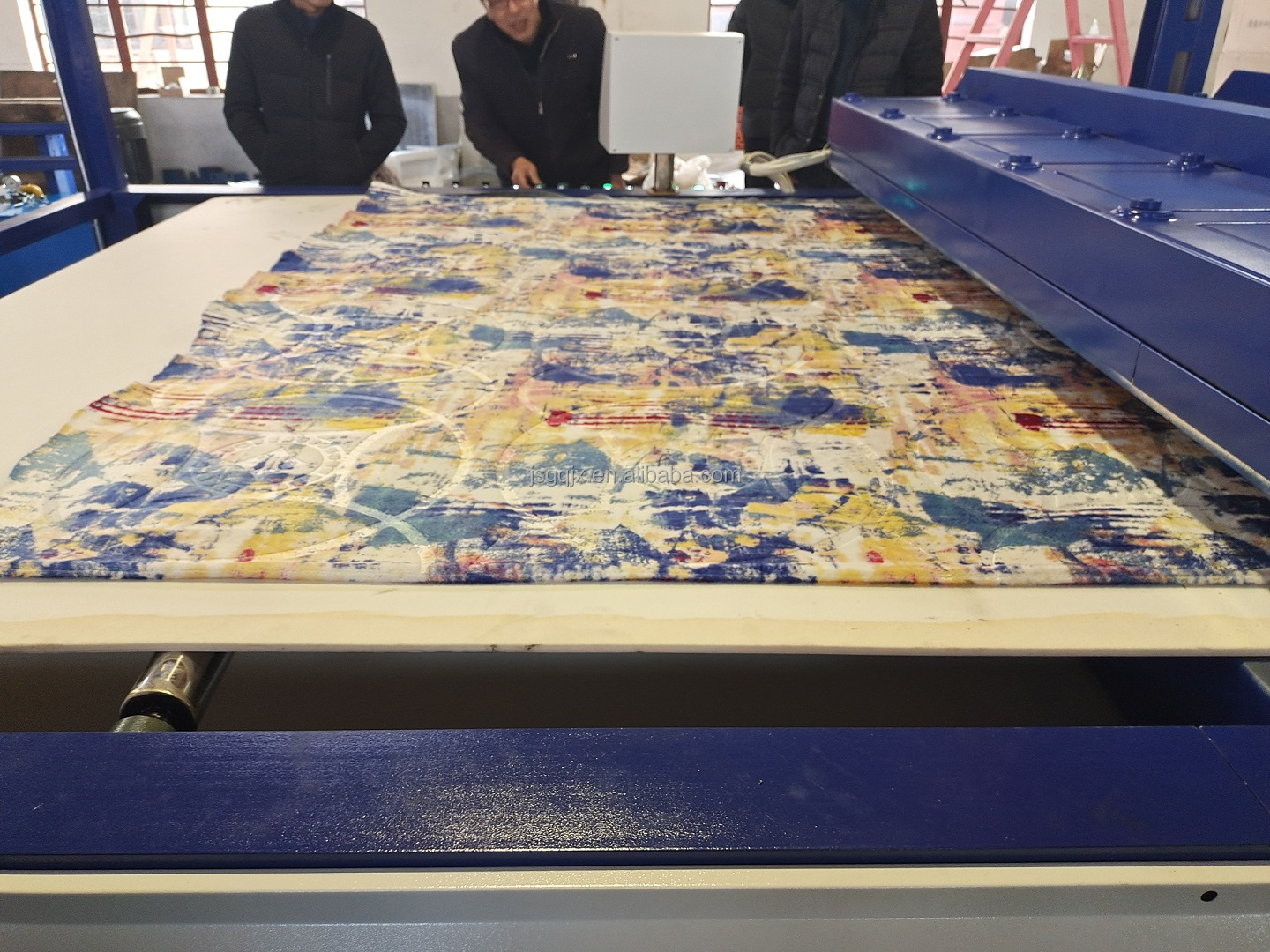 Cutting and Embossing 2 in 1 Automatic Machine for Carpet Making Heat Press Method