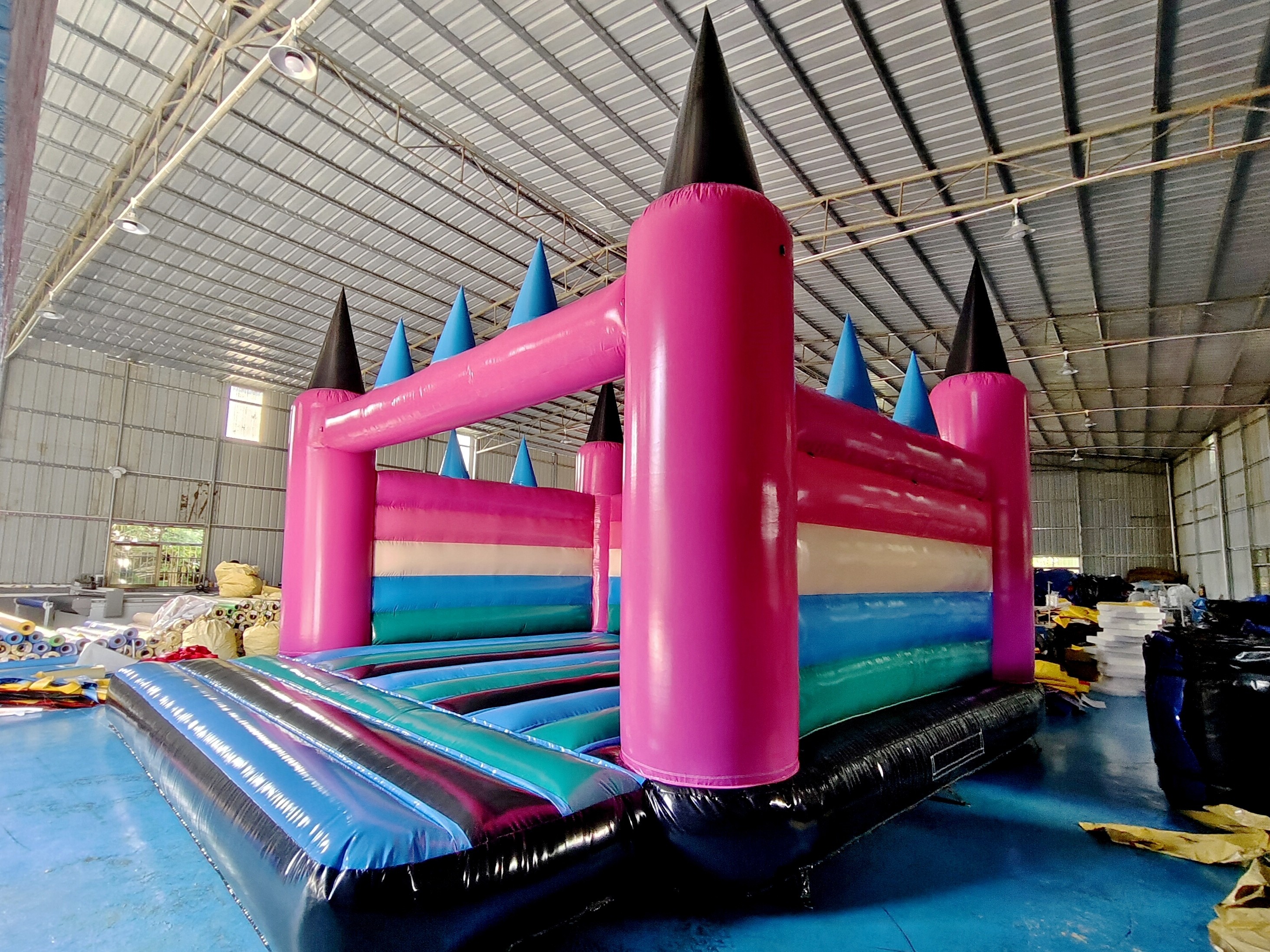 Commercial Outdoor Giant Inflatable Bounce House Colorful Wedding Inflatable Big Jumping Castle For Kids And Adults