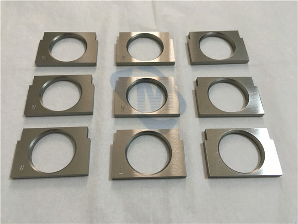 99.95% ASTM B387 Molybdenum Machined Parts Ion Implantation Injection Molding