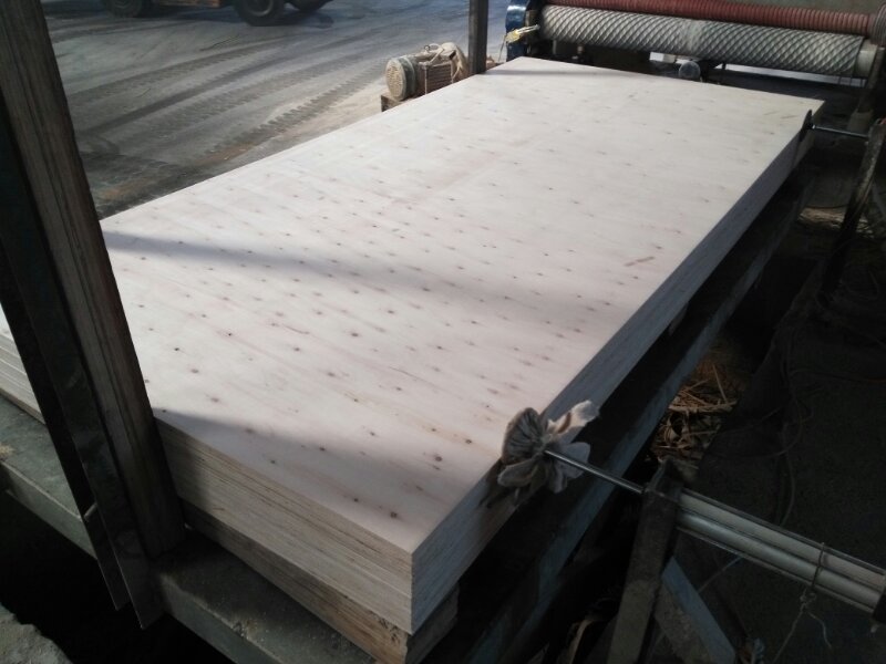High Gloss 20mm White Faced Plywood For Furniture