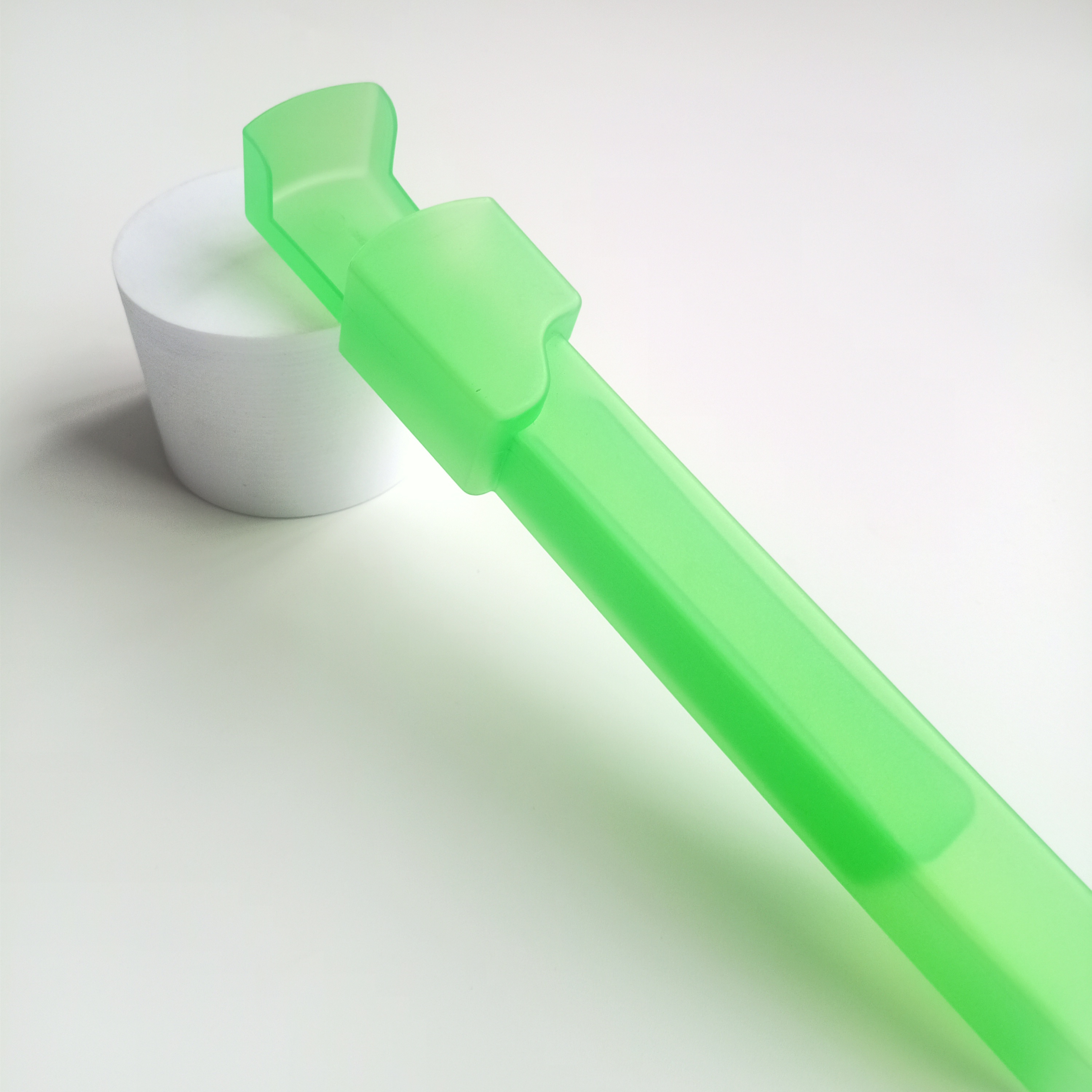 20cm Plastic PP Toothbrush Holder Case for Other Cosmetic Customized Color Assortment