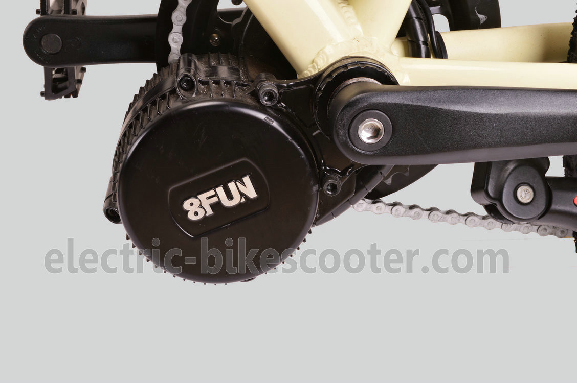 7 Speed Electric Mountain Bicycle 32km/H , 26 Inch Electric Mountain Bike Mid Gear Motor
