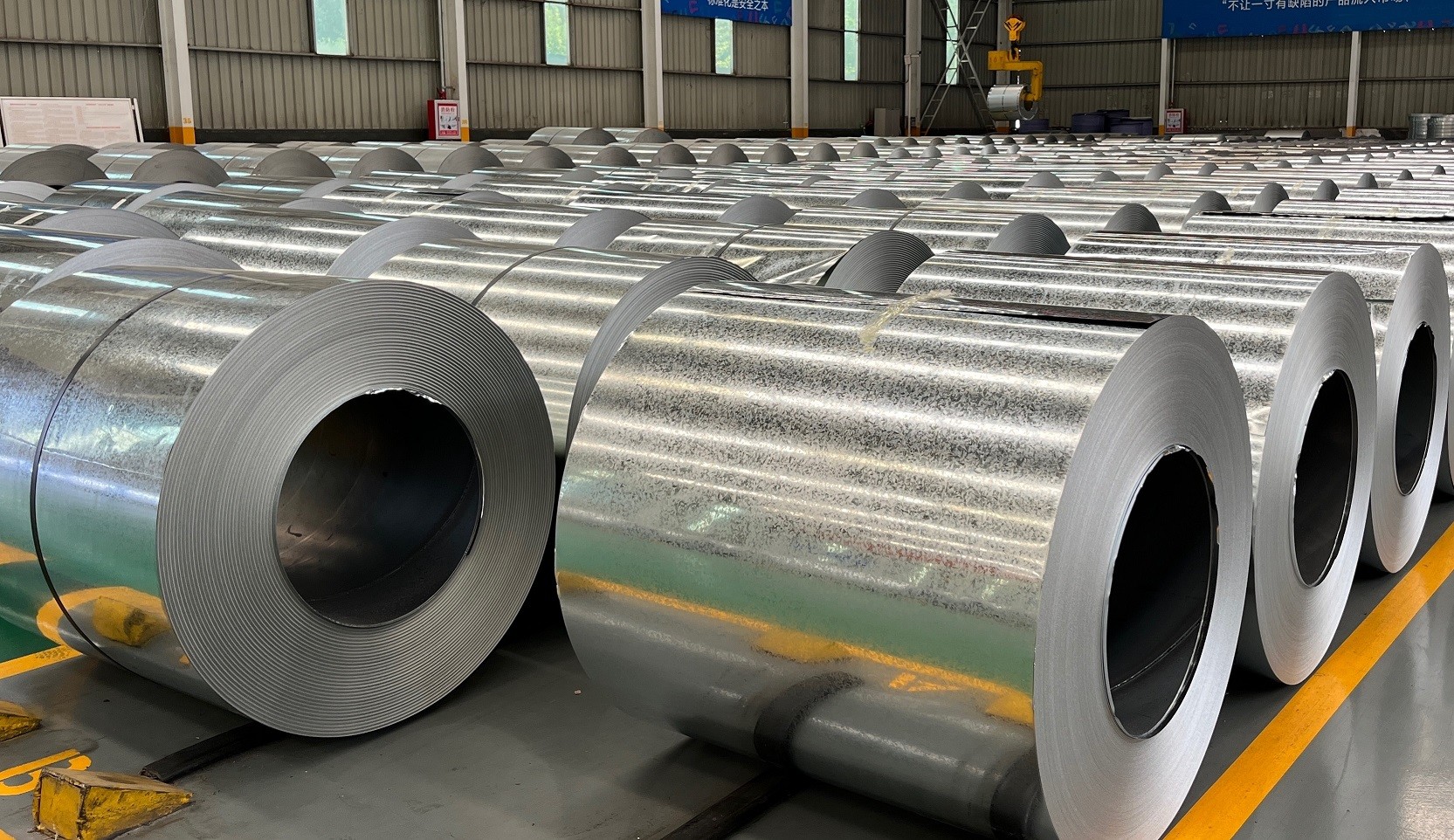 Purlin C-Profile Channel Regular Spangle Galvanized Steel Sheet Coils Z90 GI Used For Light Steel House G550 SGC570