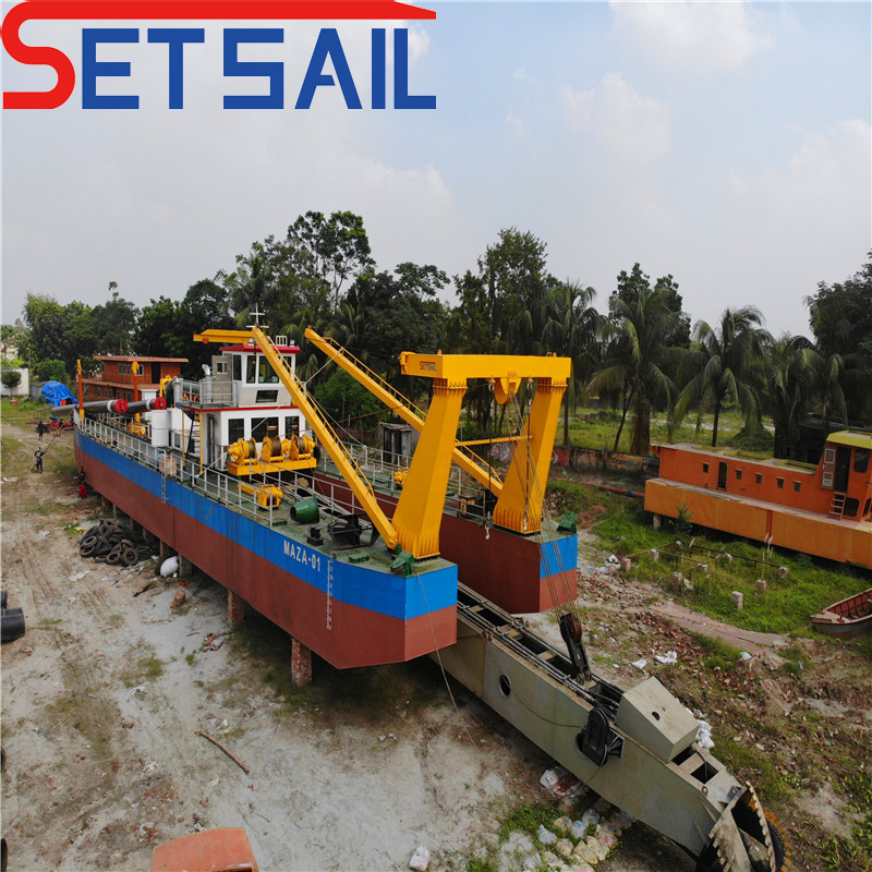 20 Inch Capacity 1000m3/H Cutter Suction Tin Dredger