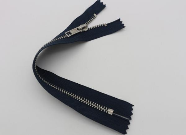 Quality High Polished Thin Closed Ended Metal Zips , Silver Teeth Purse Ykk Handbag Zippers for sale