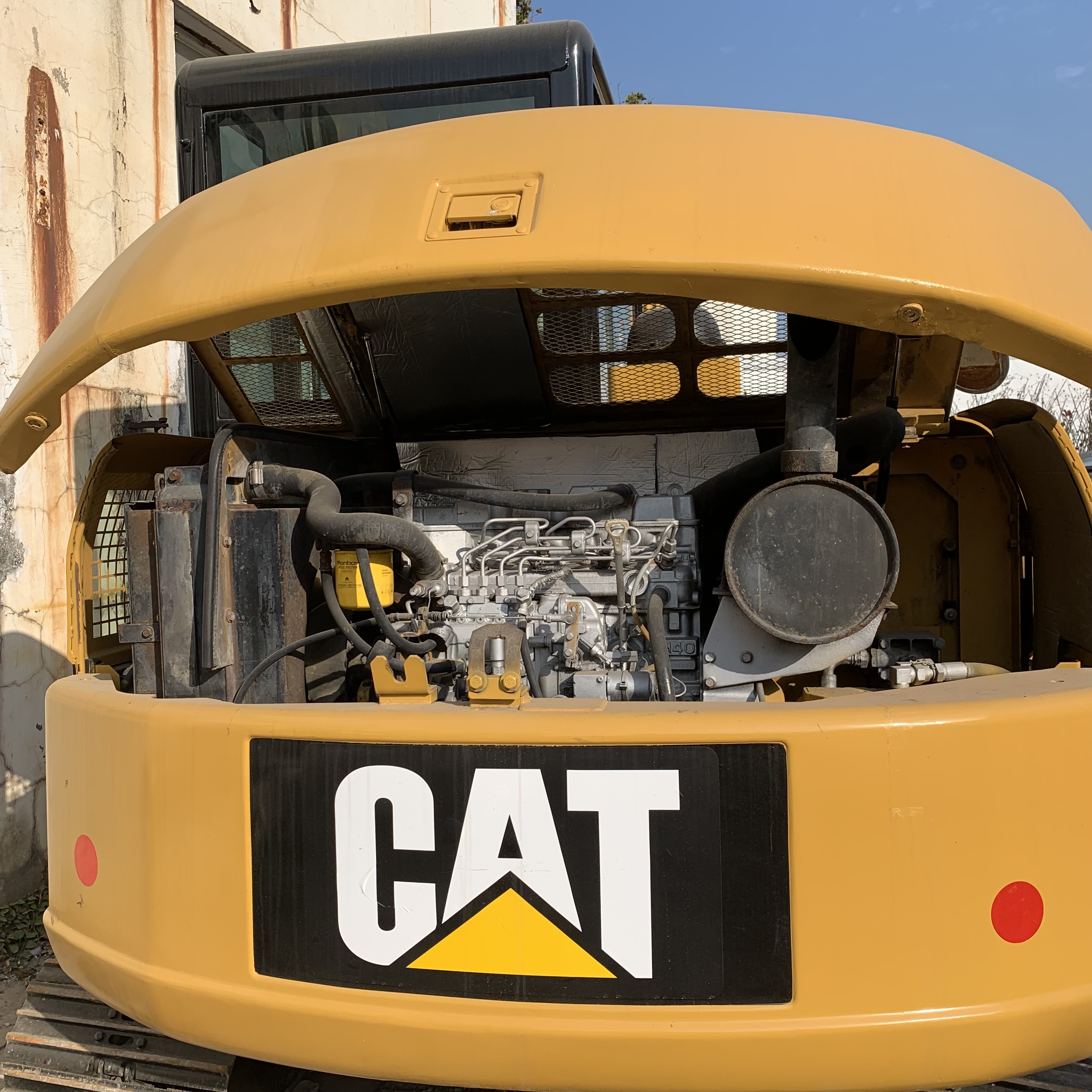 Used Cat 306 Excavator 6 Ton Mini Excavator with Low Working Hours and 41.5KW Power