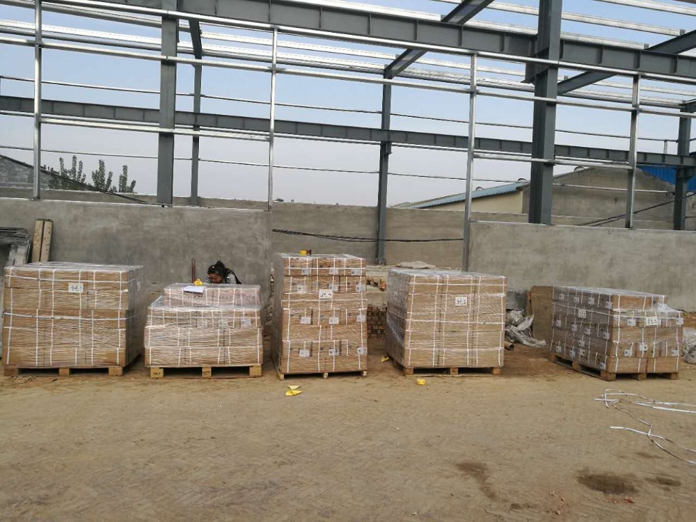 Builders All Round Band 10 Meter Roll of Galvanised Steel Strap with Perforated Holes
