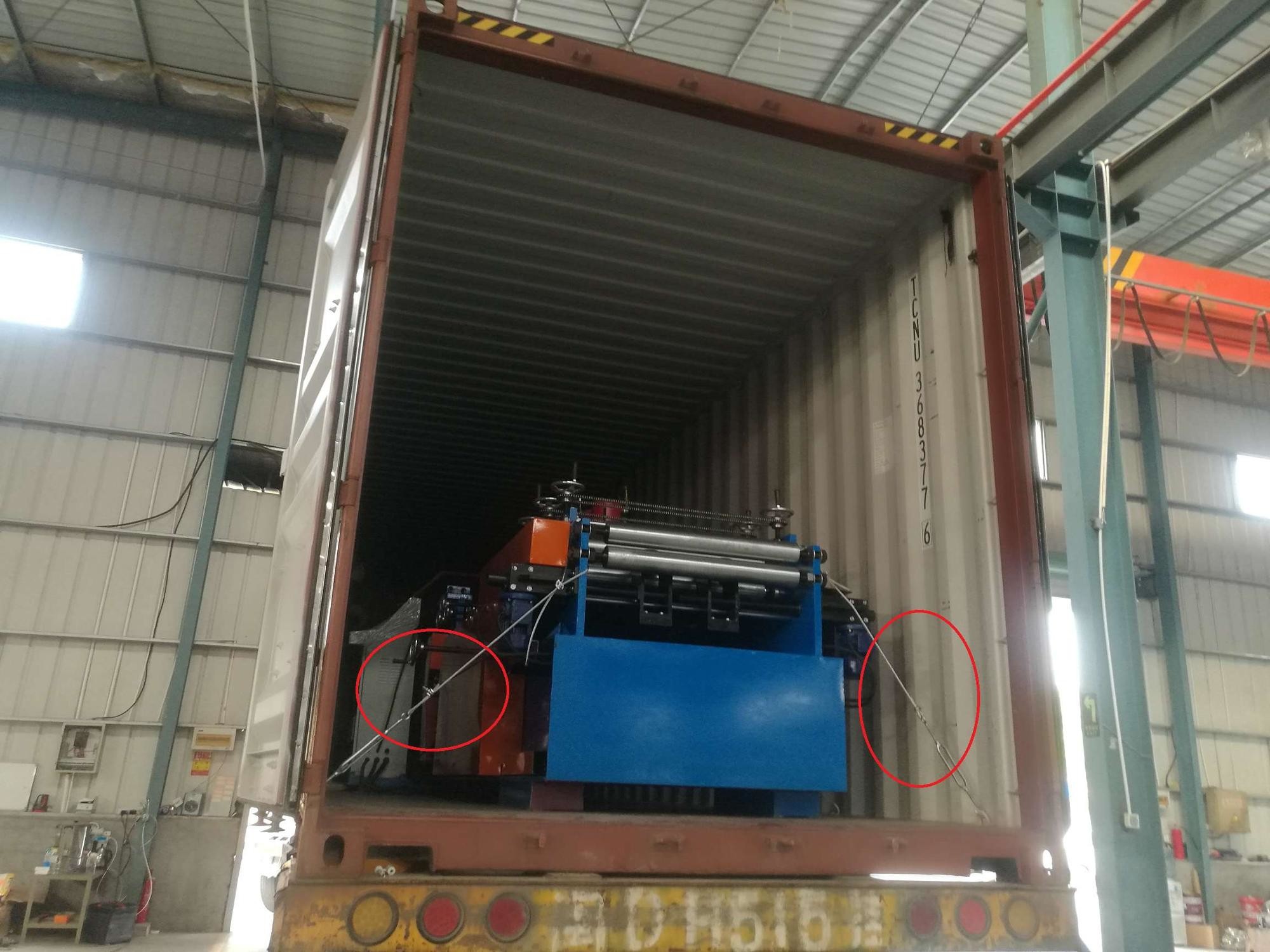 Thickness 0.75mm CRC Roof Panel Roll Forming Machine
