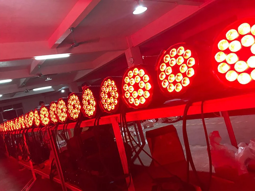 RGBW 4in1 Stage Light DMX512 Par LED Light 1810 For Wedding Stage Party Led Par