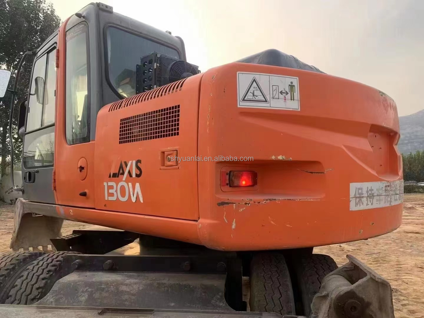 Excellent Condition ZX130 Used Excavator with 0.59m3 Bucket Capacity and 93KW Power