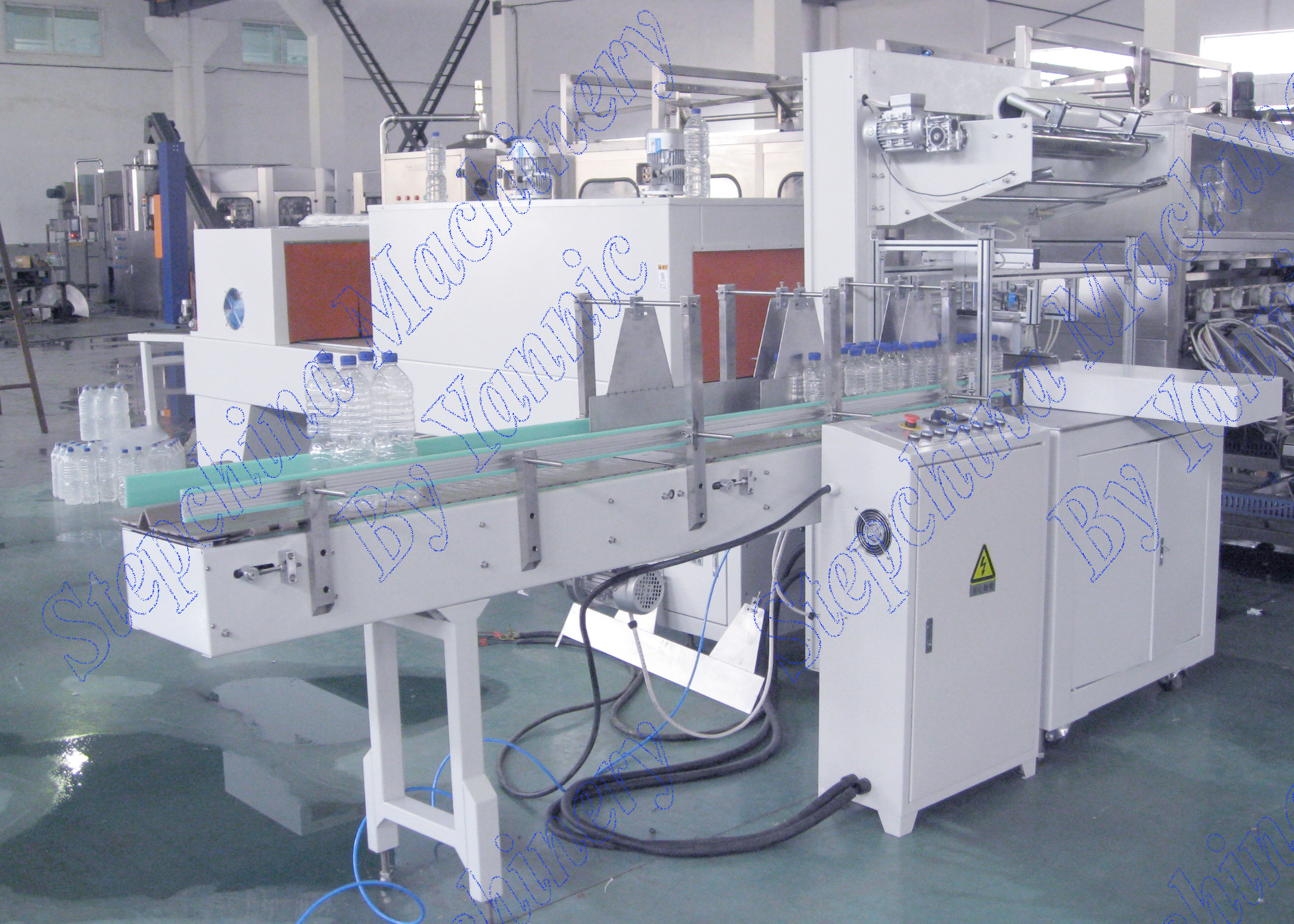 Beverage Bagging Water Bottle Shrink Packing Machine smooth transfer speed
