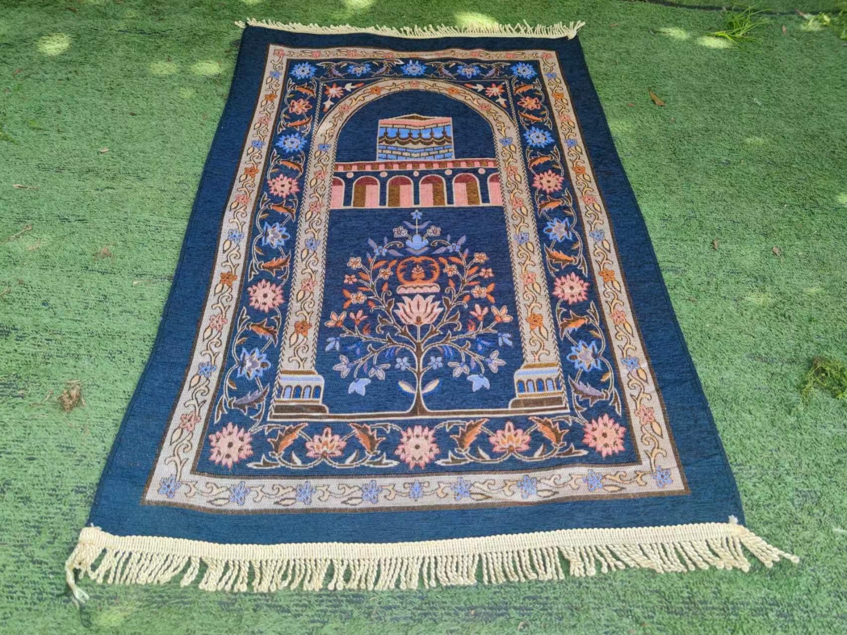 Eid Holidays Islamic Pray Rug for Worship Abstract Pattern Muslim Prayer Mat