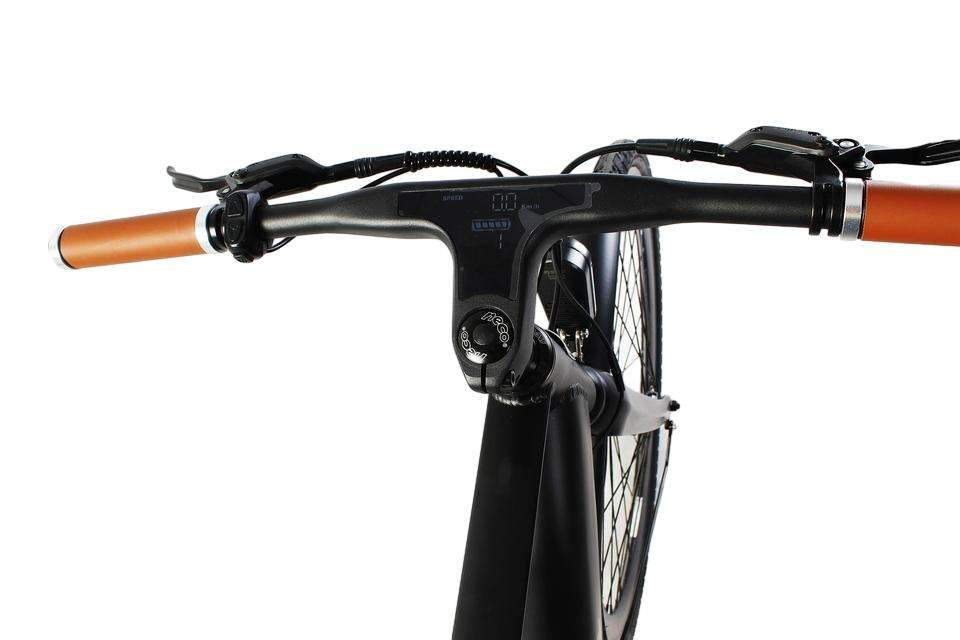 Aluminum Alloy Frame 700C Electric Road Bike With 36V 250W Belt Drive Lithium Battery