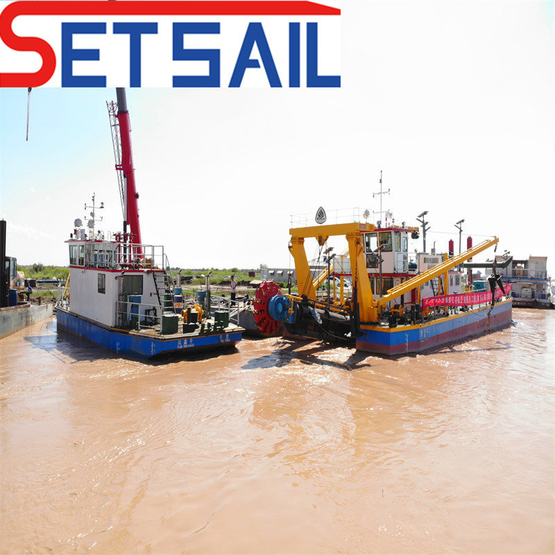 24 Inch Cutter Suction Sand Dredger with River