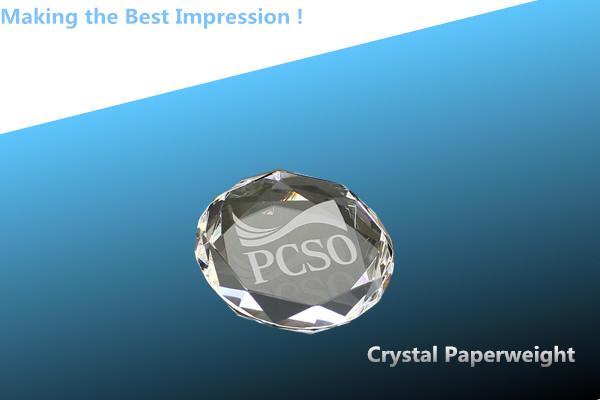 CRYSTAL heart paperweight/beveled heart crystal paperweight/crystal circle