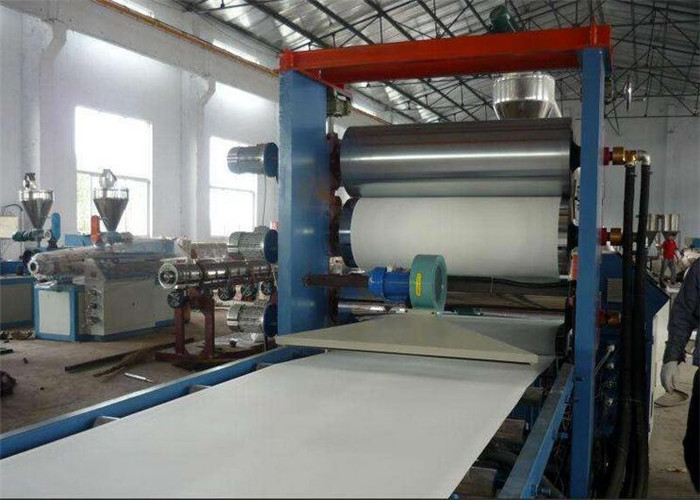 PVC Plastic Foam Sheet Plastic Sheet Extrusion Line , PVC Plastic Sheet Making Machine / Sheet Extruder