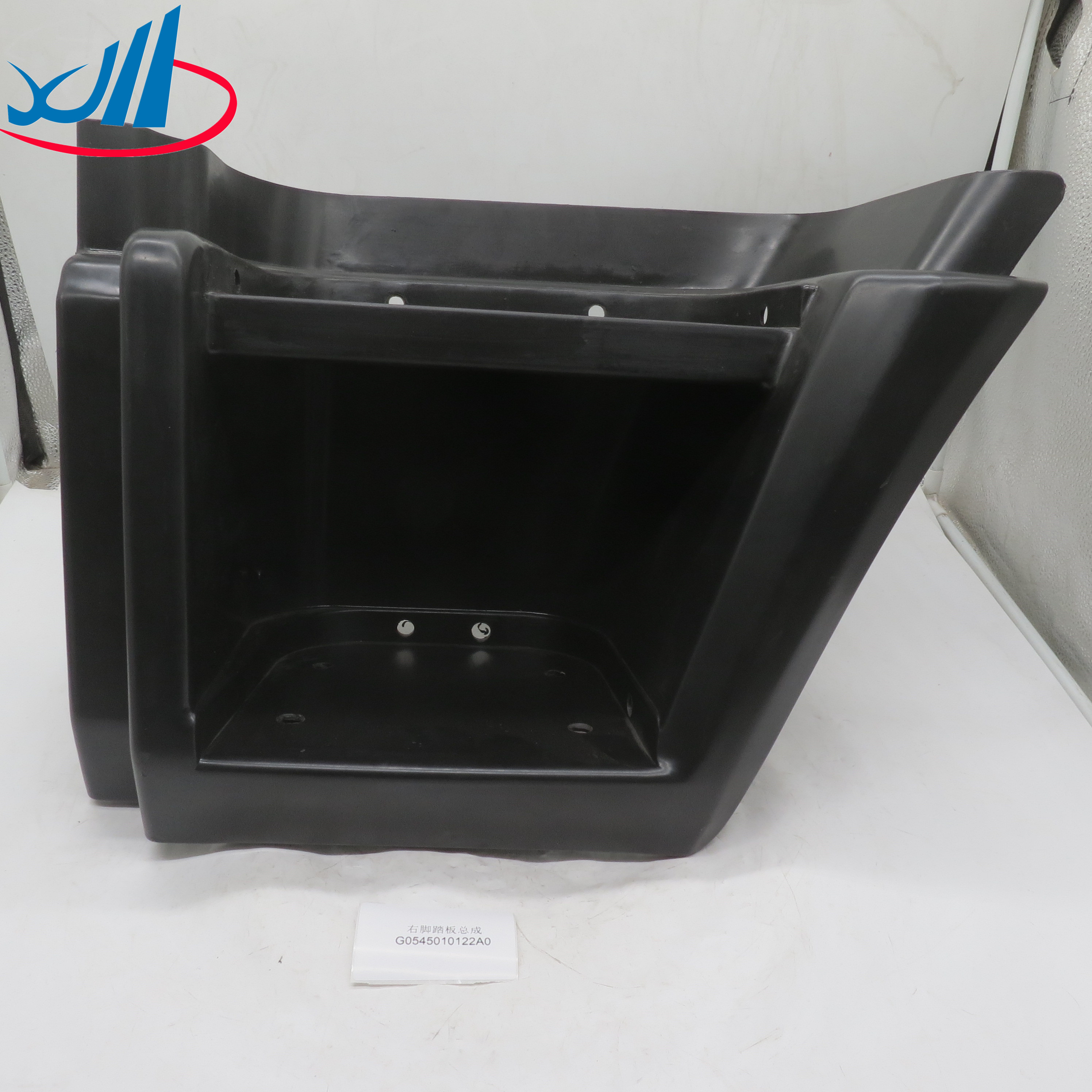 Foot Board Auto Spare Parts 2997118 504082856 For IVEC TRUCK