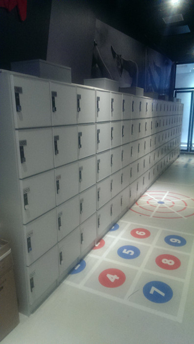 Durable Gray Door IOT Locker With Special Lock 260 X 360 X 470 Single Size