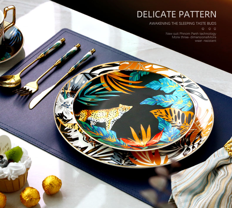 Jungle Animal Pattern Ceramic Plate Set Round European Style For Home Party