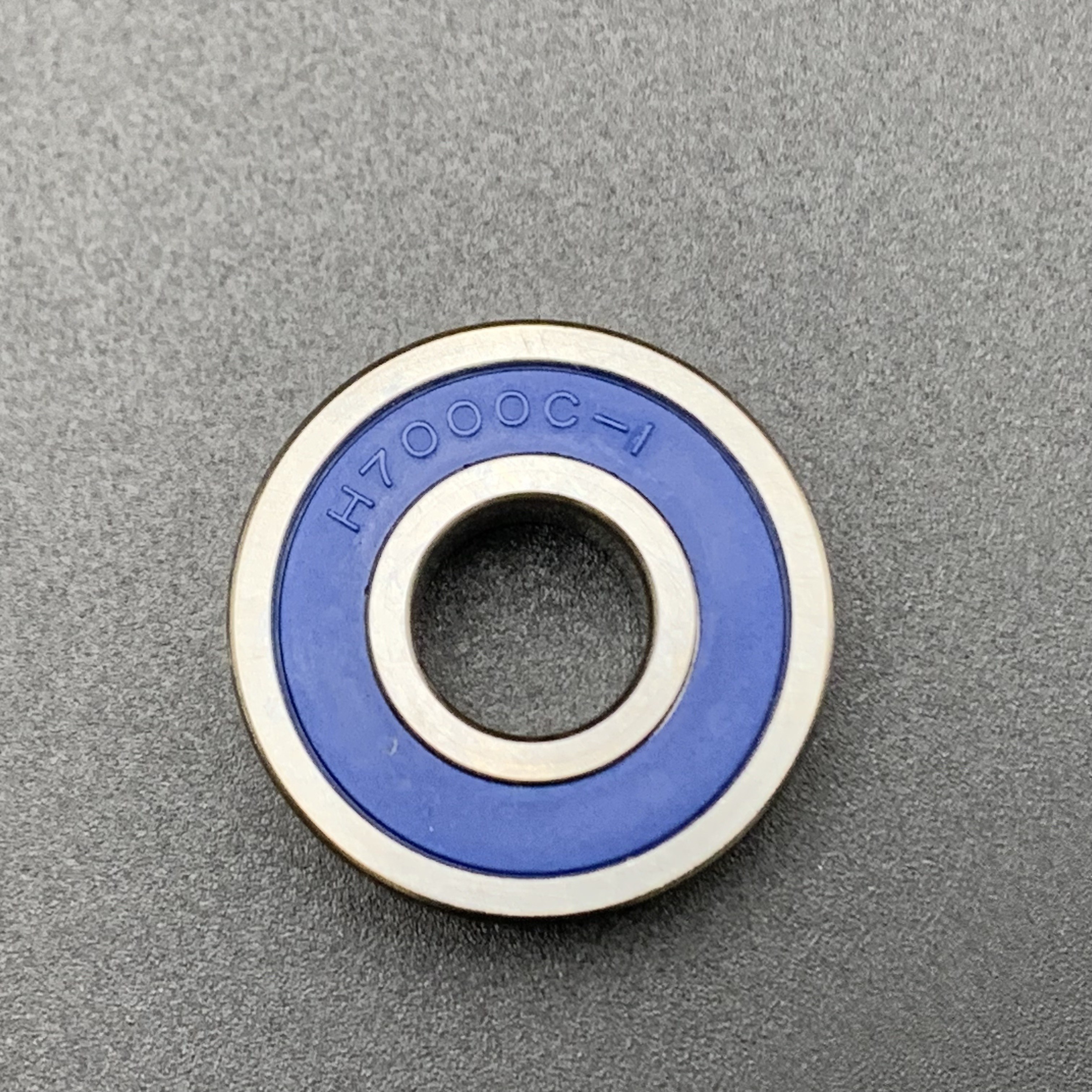 H7000C-2RZ High Speed Spindle Bearings Super Precision Angular Contact Bearings