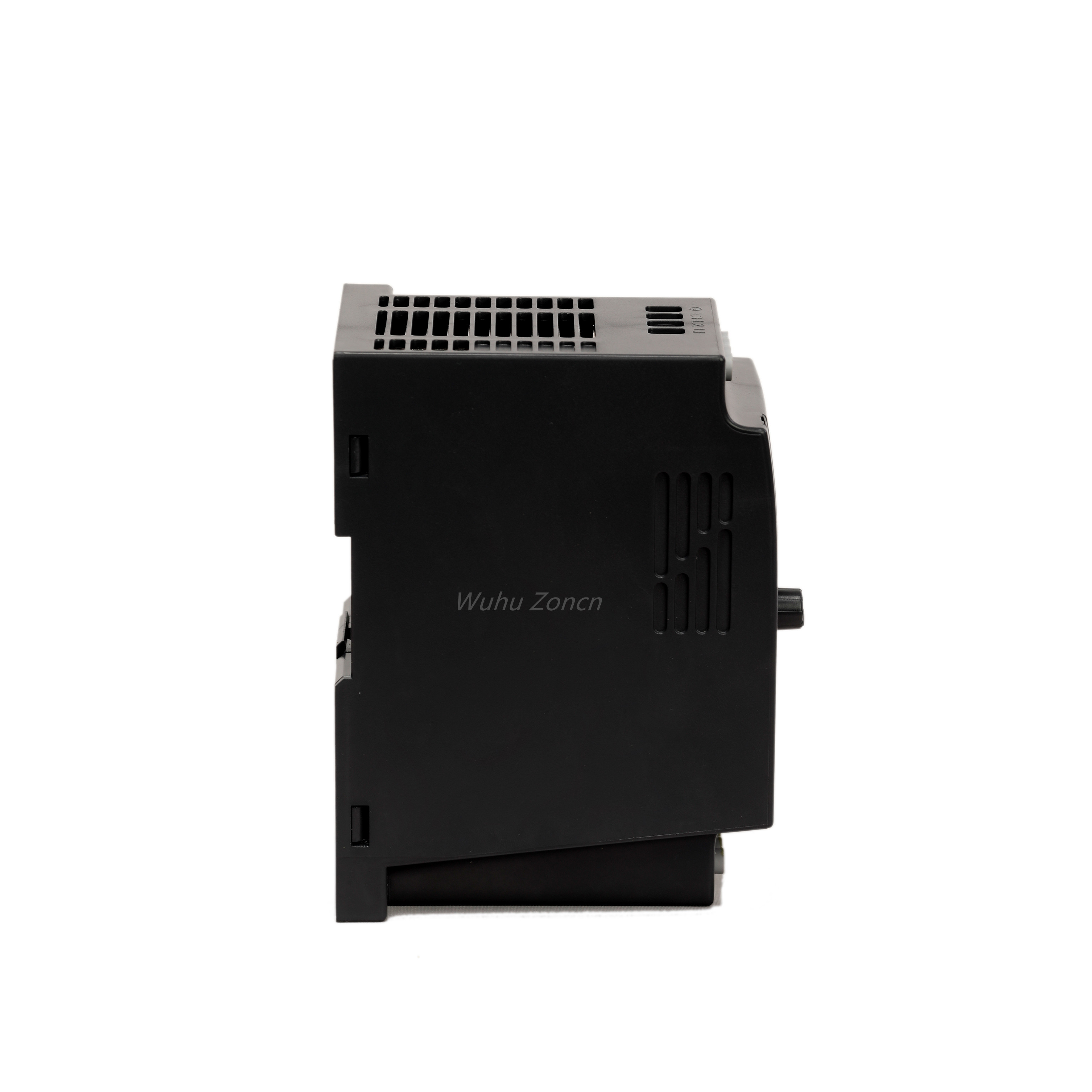 7.5kw 11kw Low Voltage Inverter Single Phase Motor Frequency Inverter 20A 26A
