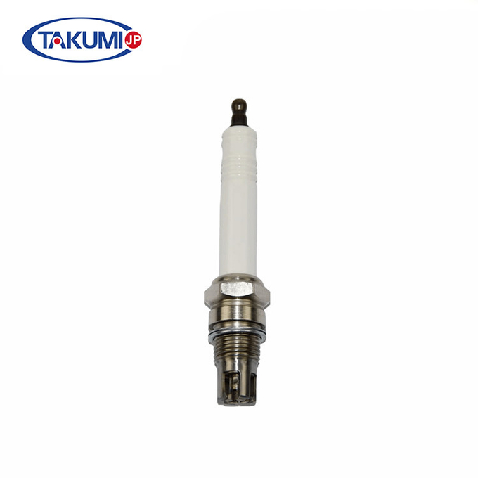 Generator spark plug R10P7  for  P7.1V5 351000  P71V6 382195 1