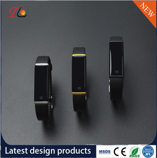 Smart Watch Silicone Watch a Variety of Movement Patterns Sleep Photos, Calories, Step Counting Call Reminder