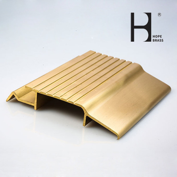 Antislip Brass Stair Nosing for Decking Brass Antislip Stair Strip brushing,polishing,chrome plating, antique Customized