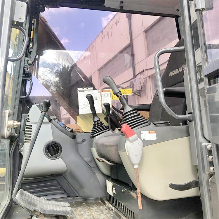 0-2000 Working Hours Used Komatsu PC60 7 6 Ton Mini Excavator With 0.37m3 Bucket Capacity