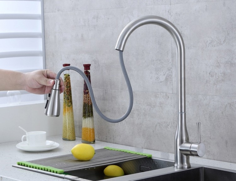 360 Swivel Deck Mounted Silver Kitchen Faucets Tap Hot Cold Mixer Single Handle