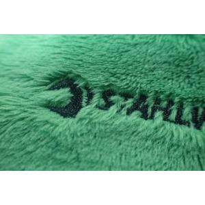  Green Rectangle Custom Embroidered Patches On Velvet Fabric For Luggage Manufactures